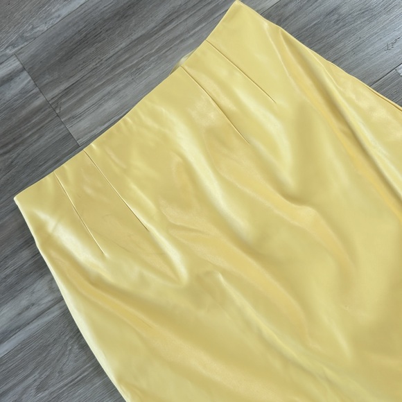 NWOT Staud Butter Yellow Faux Leather Midi Skirt - Picture 2 of 5